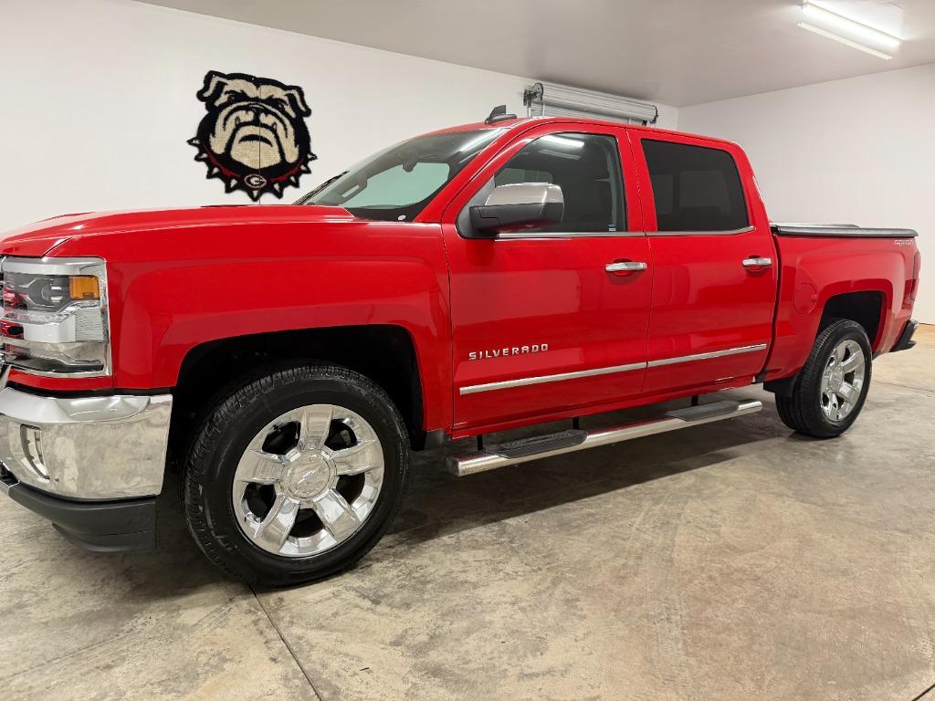 2017 Chevrolet Silverado - $26,950