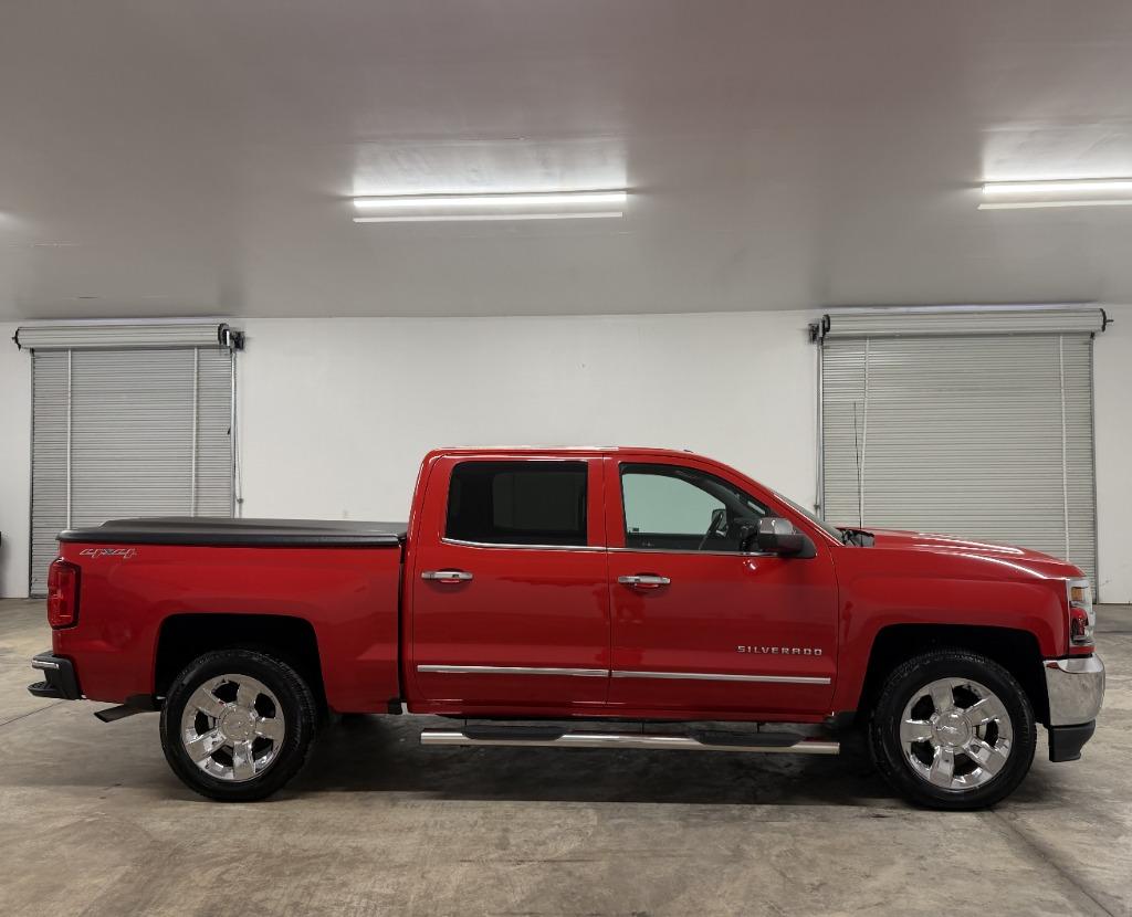 2017 Chevrolet Silverado - $26,950