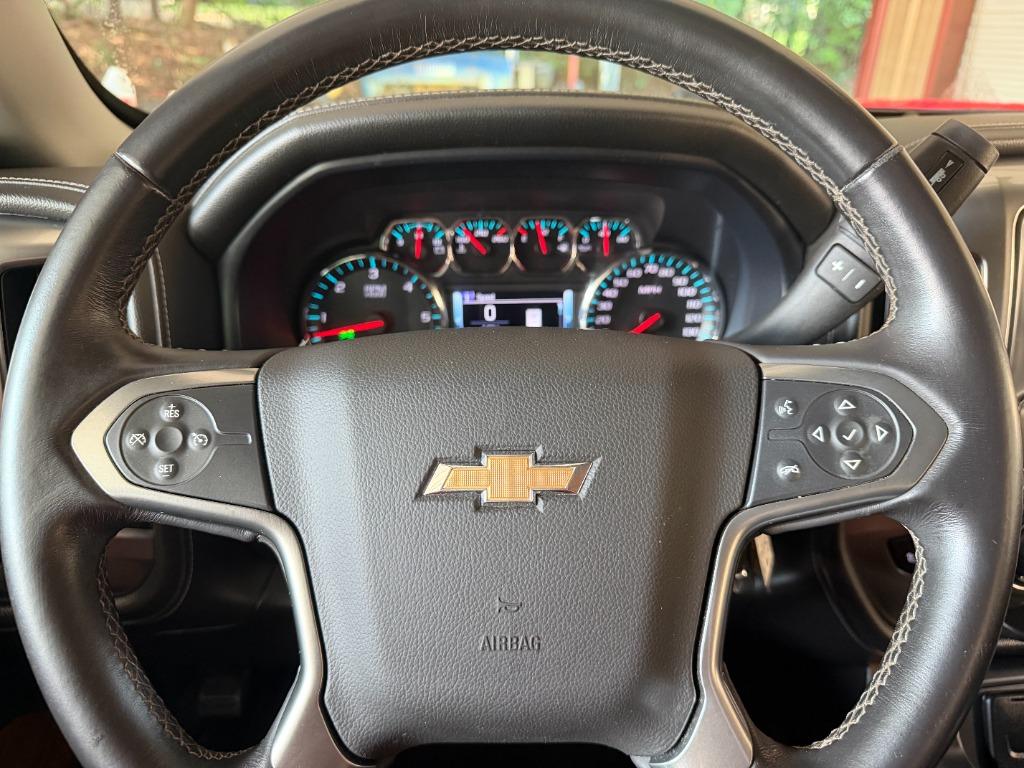 2017 Chevrolet Silverado - $26,950