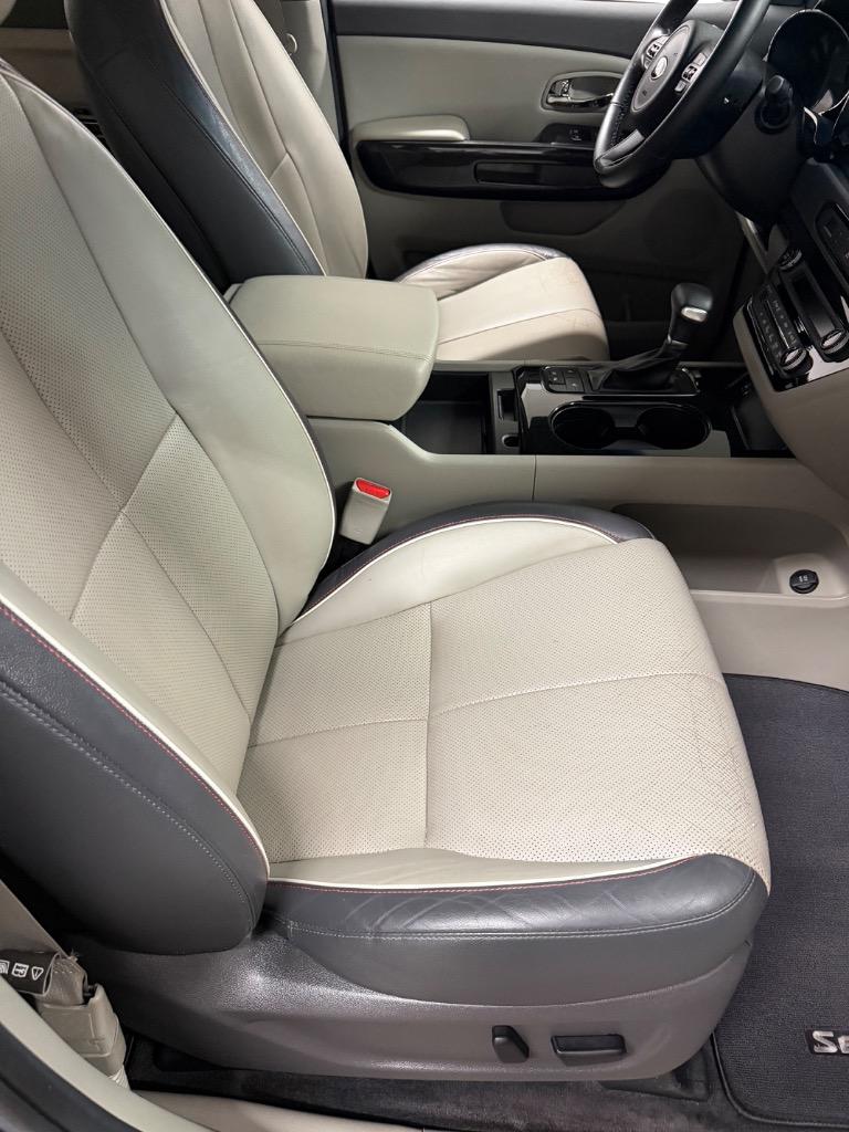 2018 Kia Sedona - $12,950