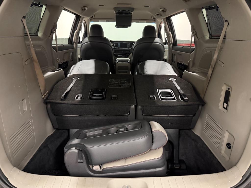 2018 Kia Sedona - $12,950