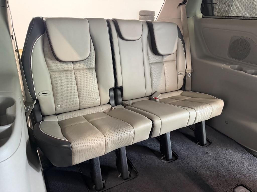 2018 Kia Sedona - $12,950
