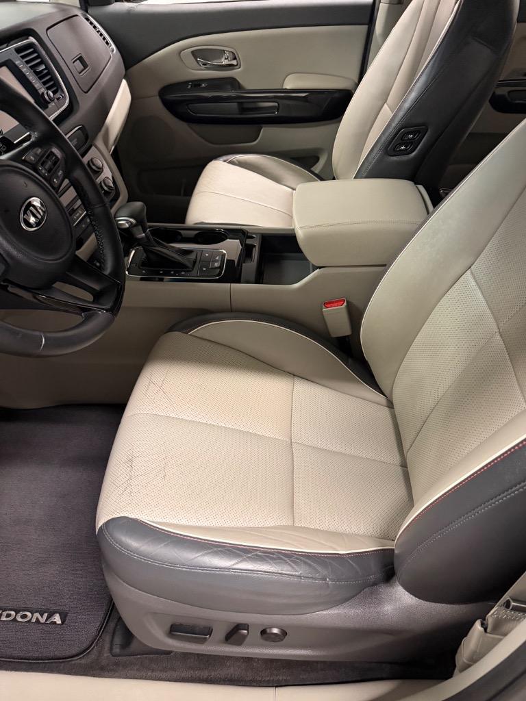 2018 Kia Sedona - $12,950