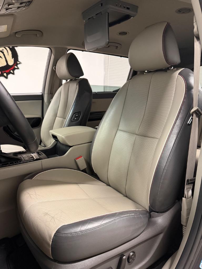 2018 Kia Sedona - $12,950
