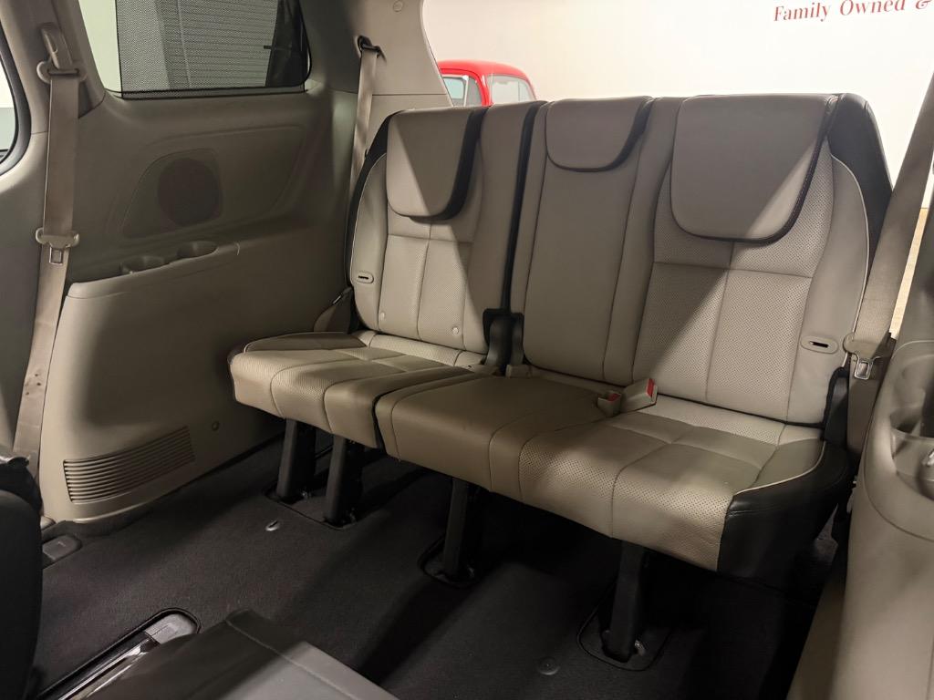 2018 Kia Sedona - $12,950