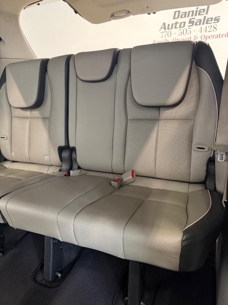 2018 Kia Sedona - $12,950