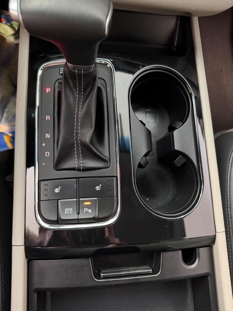 2018 Kia Sedona - $12,950