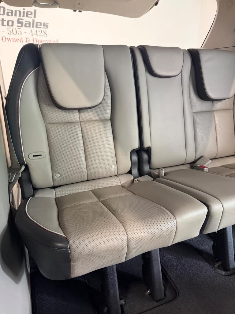 2018 Kia Sedona - $12,950