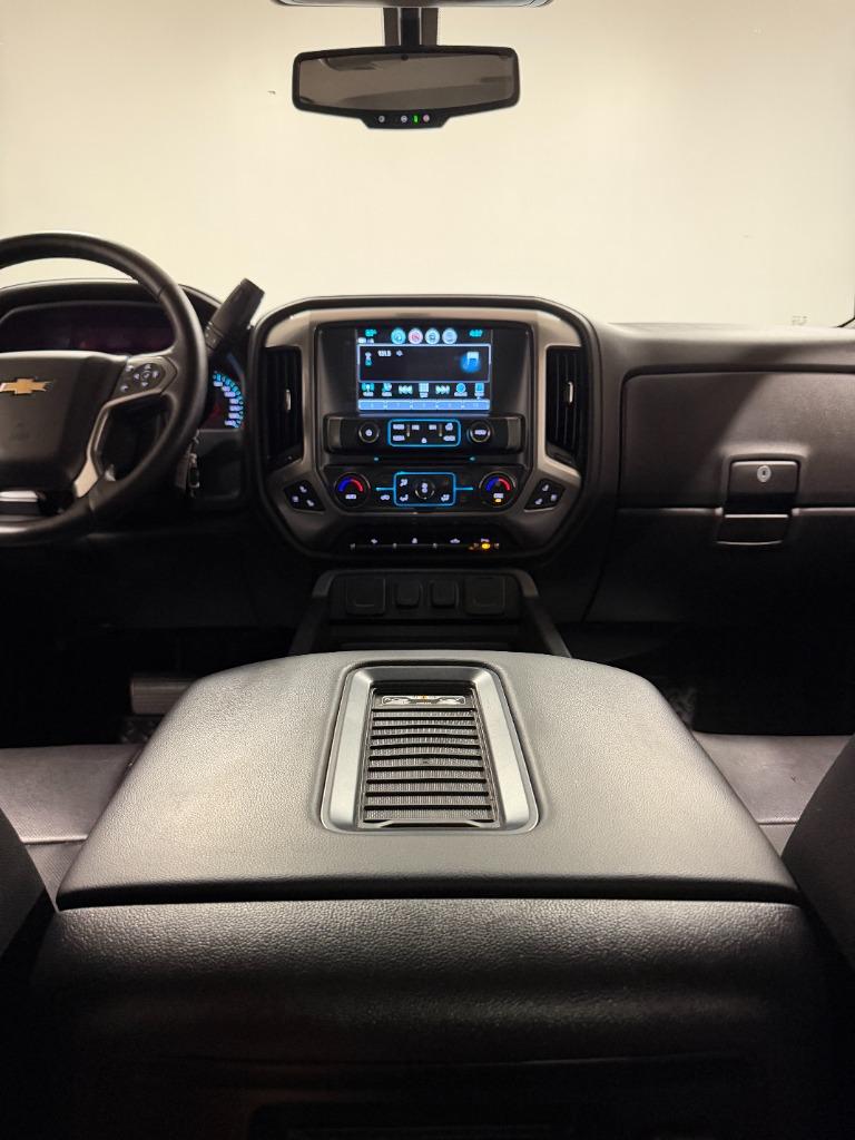 2018 Chevrolet Silverado - $20,950