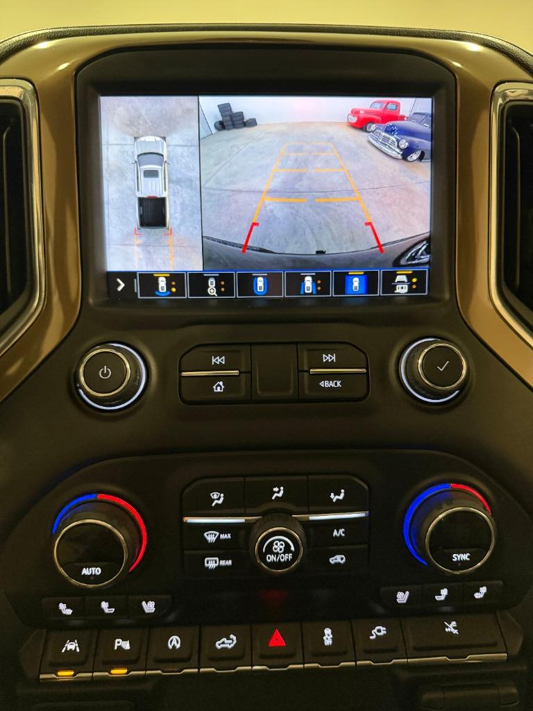2020 Chevrolet Silverado 1500 High Country Crew Cab 4WD - $40,950