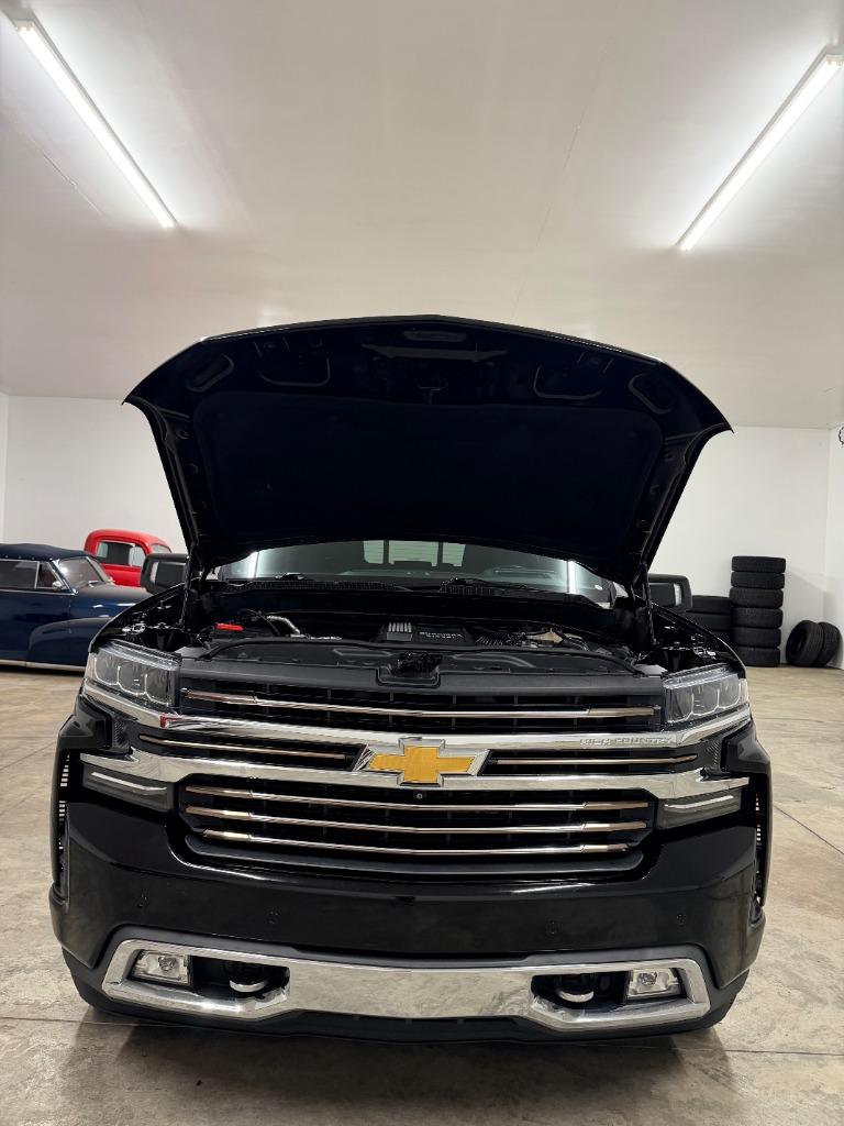 2020 Chevrolet Silverado 1500 High Country Crew Cab 4WD - $40,950