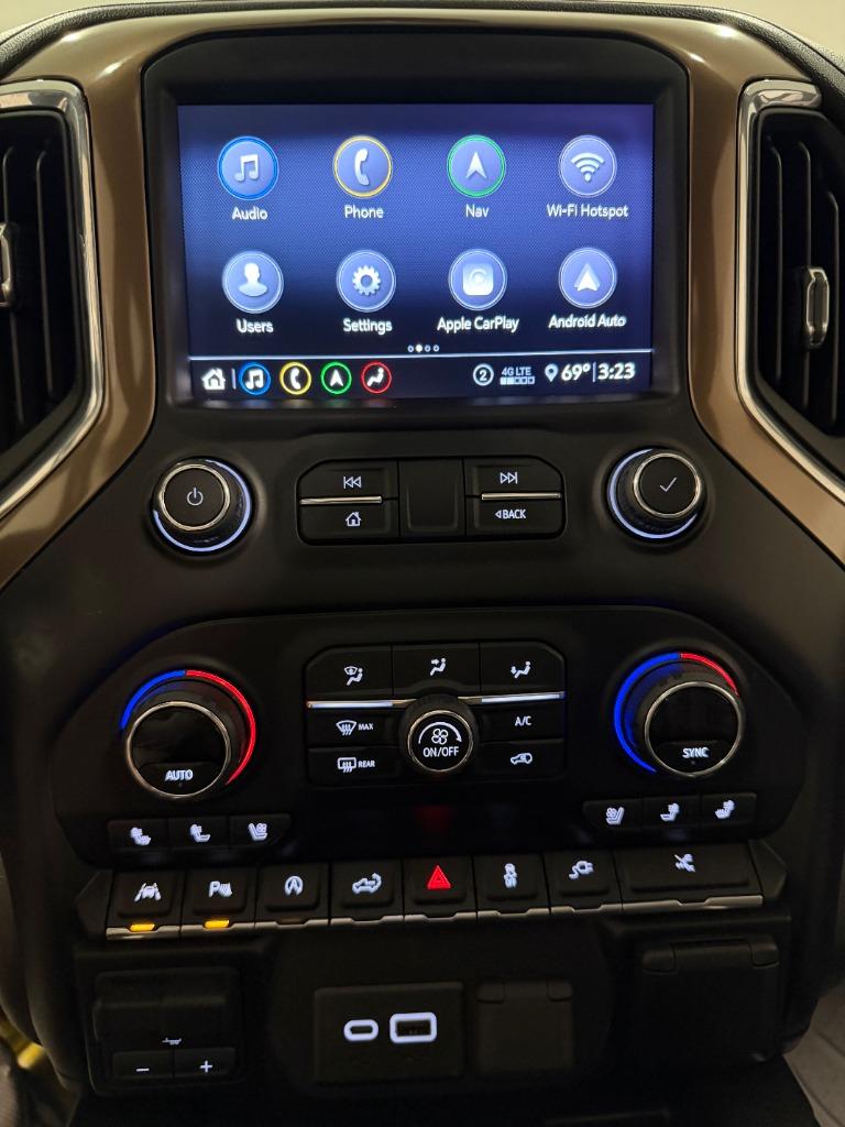 2020 Chevrolet Silverado 1500 High Country Crew Cab 4WD - $40,950