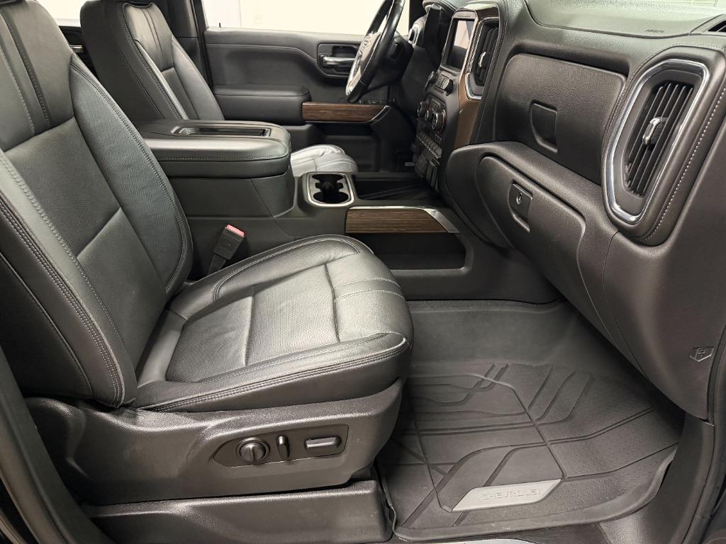 2020 Chevrolet Silverado 1500 High Country Crew Cab 4WD - $40,950