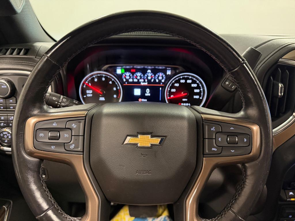 2020 Chevrolet Silverado 1500 High Country Crew Cab 4WD - $40,950