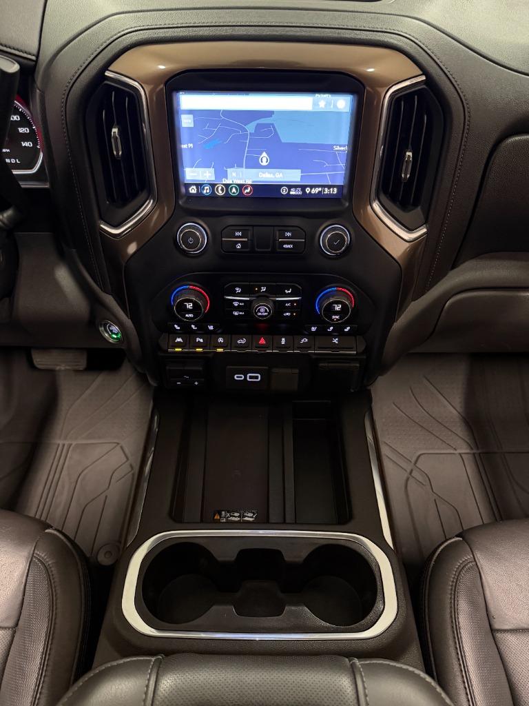 2020 Chevrolet Silverado 1500 High Country Crew Cab 4WD - $40,950