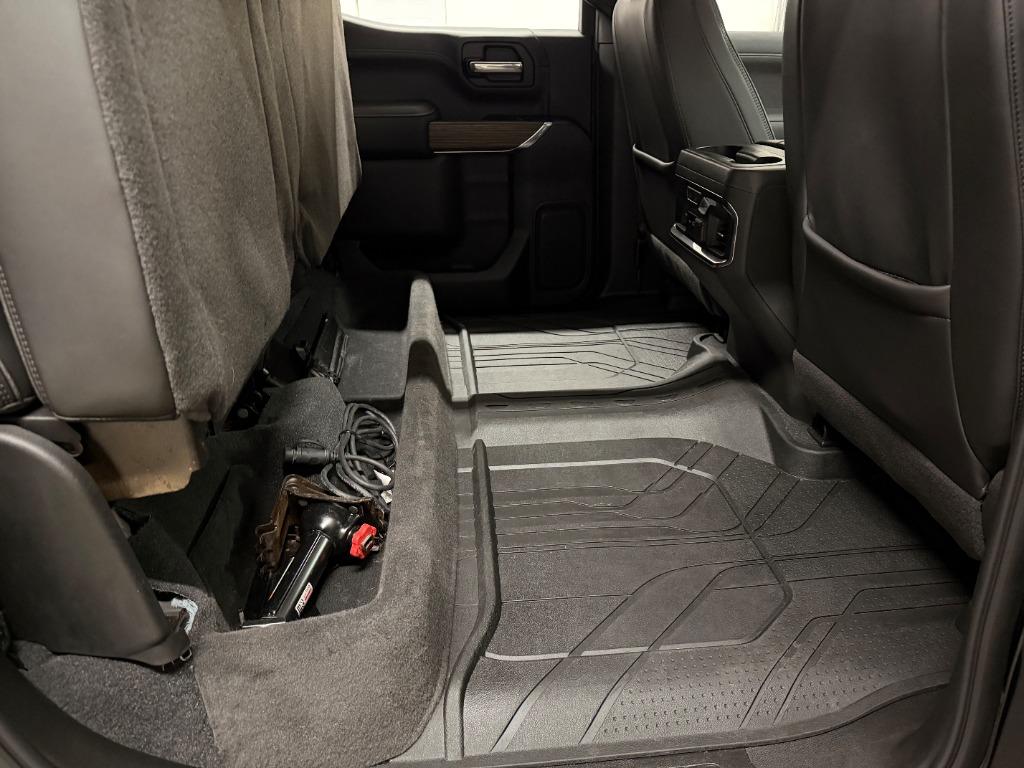 2020 Chevrolet Silverado 1500 High Country Crew Cab 4WD - $40,950