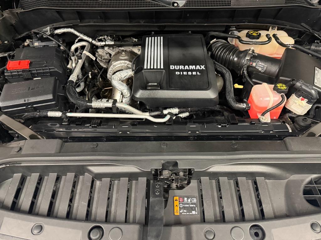 2020 Chevrolet Silverado 1500 High Country Crew Cab 4WD - $40,950