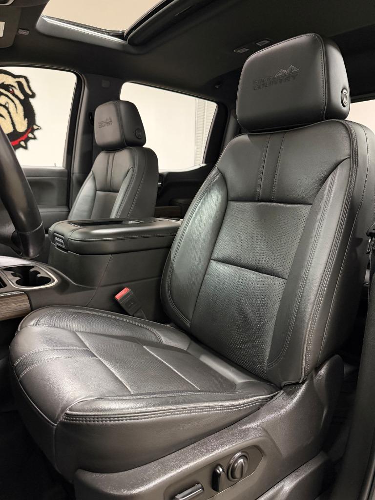 2020 Chevrolet Silverado 1500 High Country Crew Cab 4WD - $40,950
