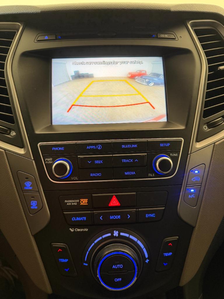 2017 Hyundai Santa Fe - $8,950