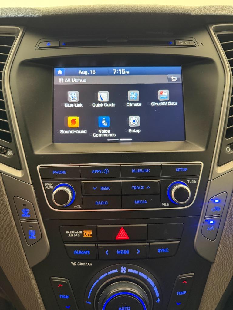2017 Hyundai Santa Fe - $8,950