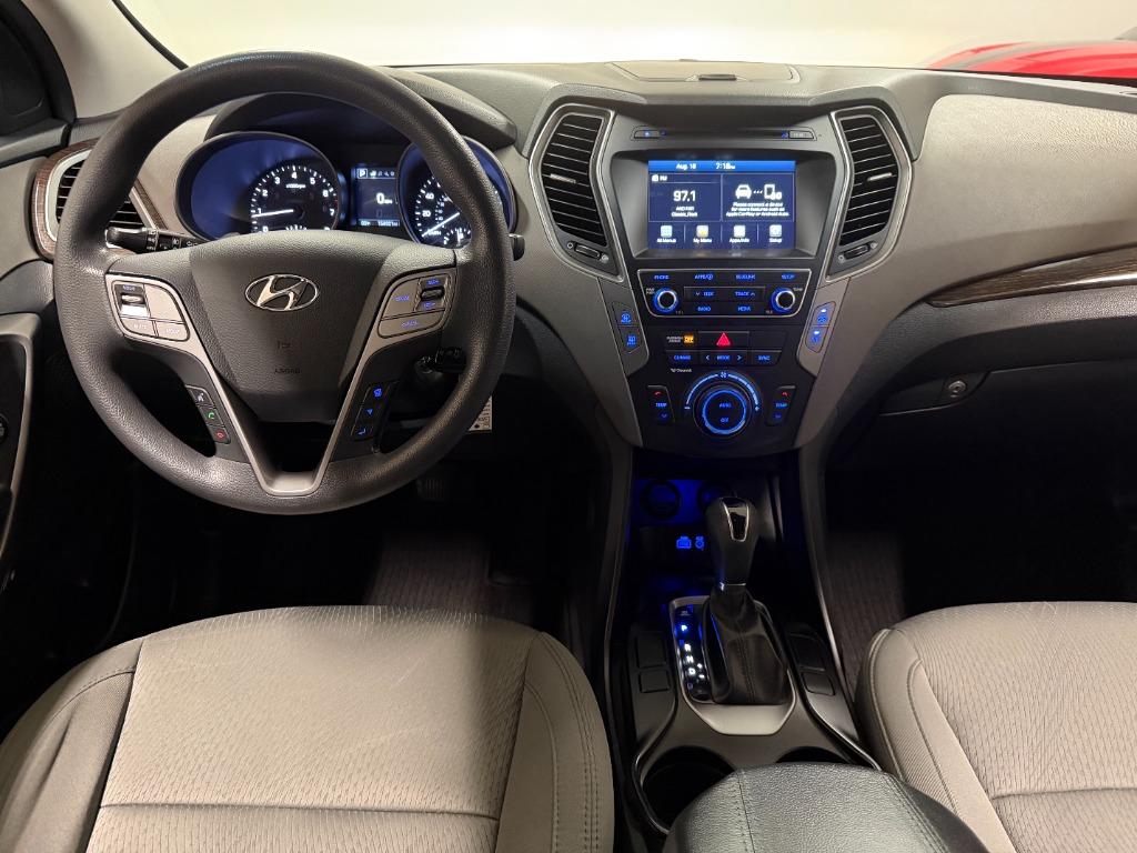 2017 Hyundai Santa Fe - $8,950