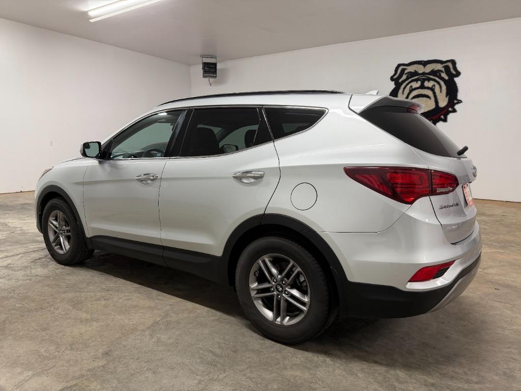 2017 Hyundai Santa Fe - $8,950
