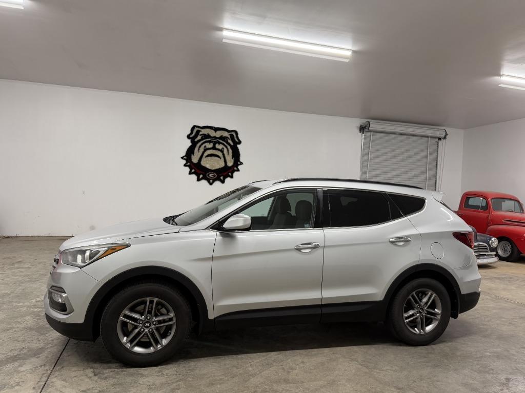 2017 Hyundai Santa Fe - $8,950