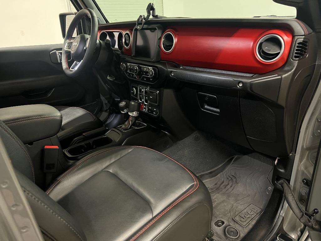 2023 Jeep Gladiator - $38,950