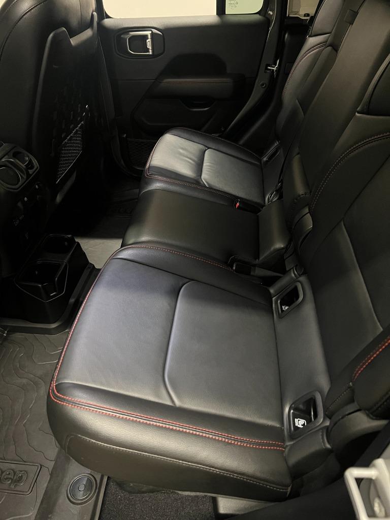 2023 Jeep Gladiator - $38,950