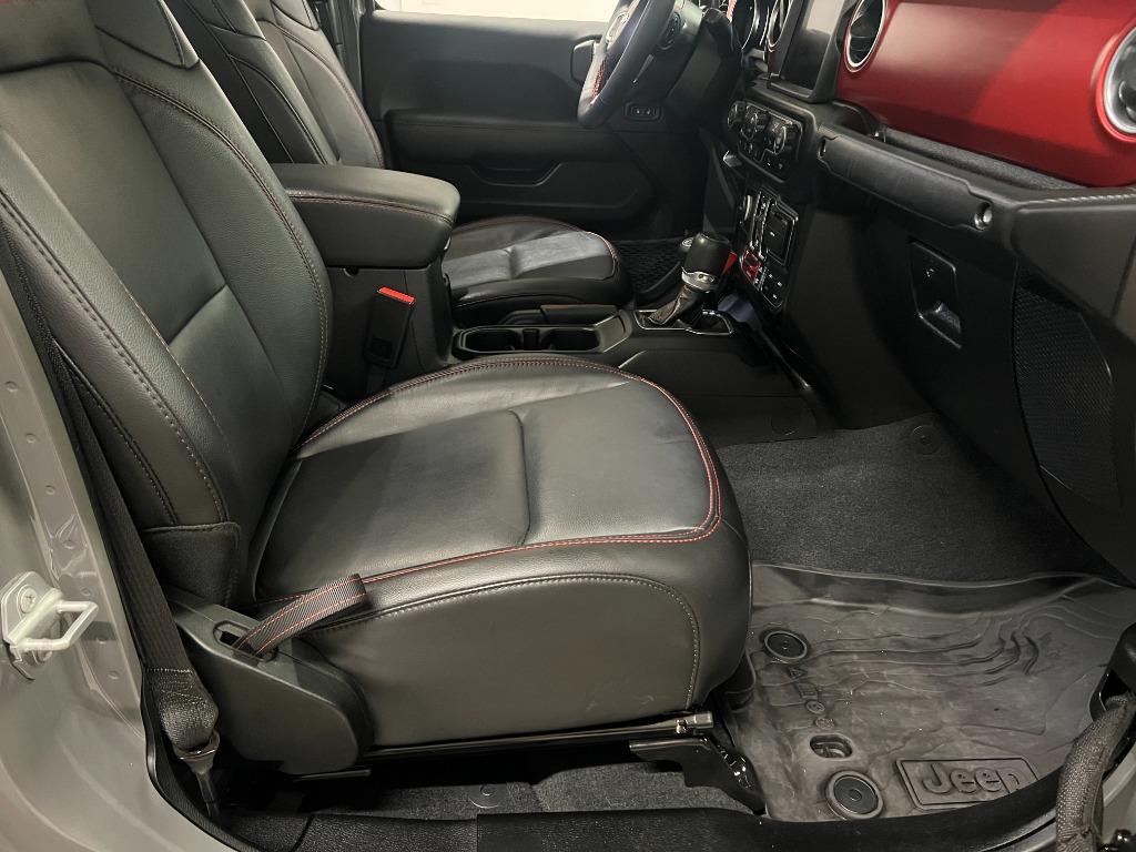 2023 Jeep Gladiator - $38,950