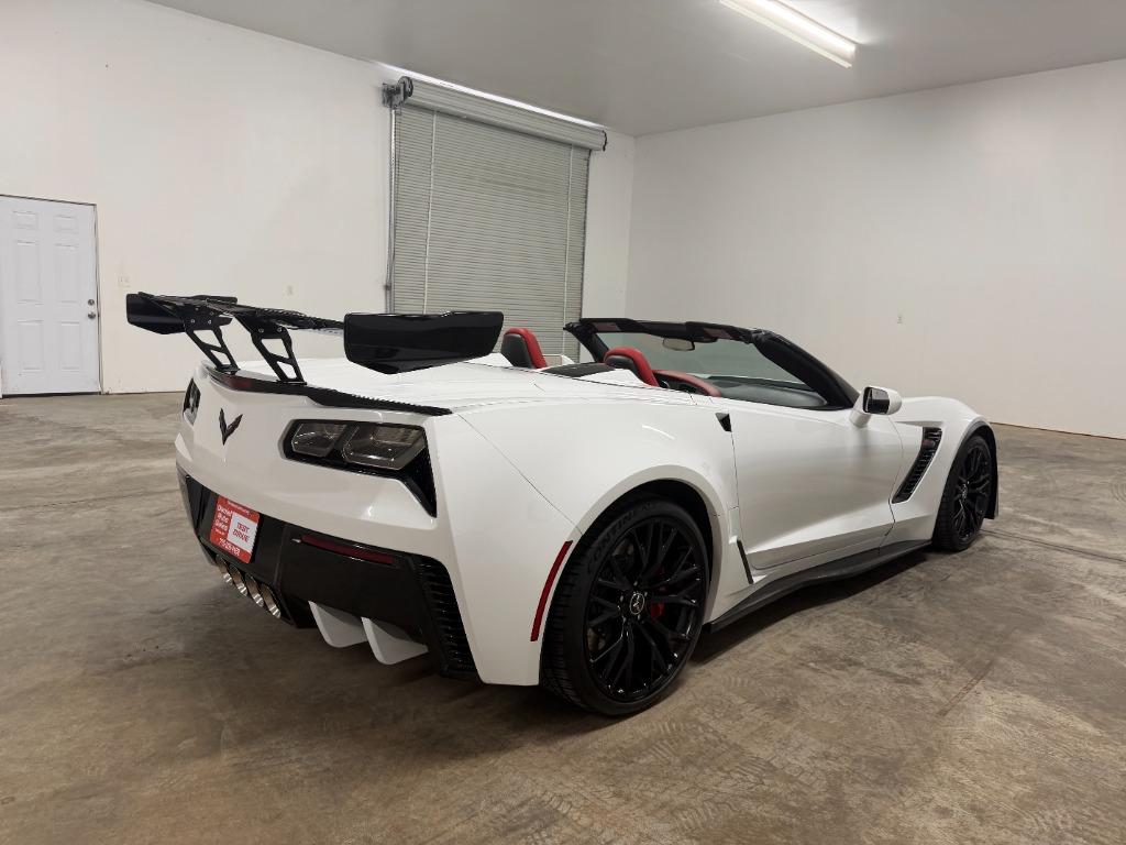 2015 Chevrolet Corvette - $56,950