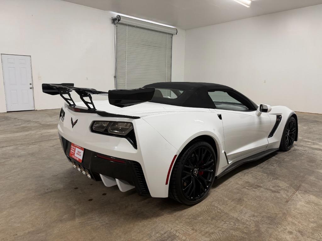 2015 Chevrolet Corvette - $56,950