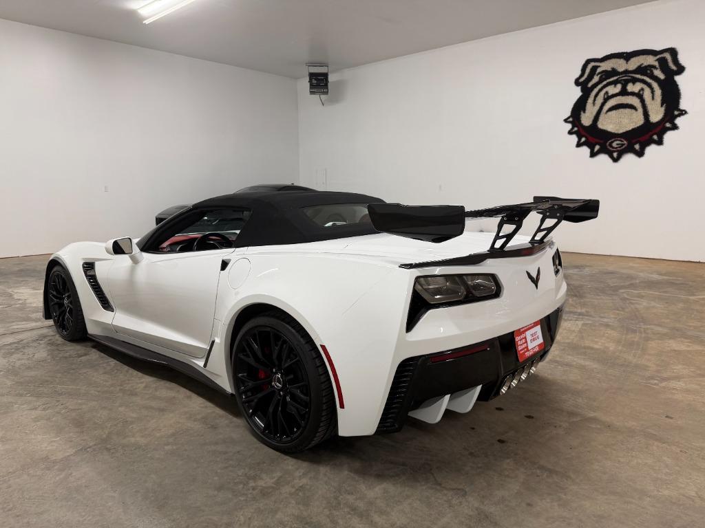 2015 Chevrolet Corvette - $56,950