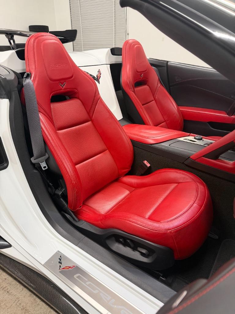 2015 Chevrolet Corvette - $56,950