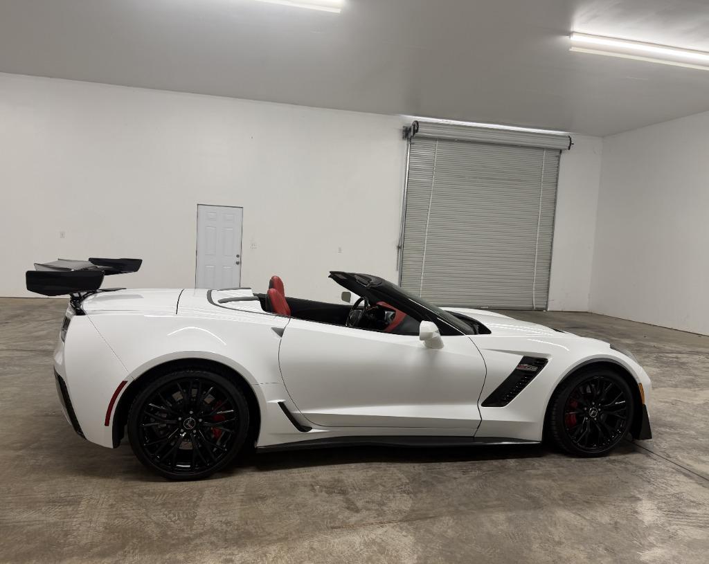 2015 Chevrolet Corvette - $56,950