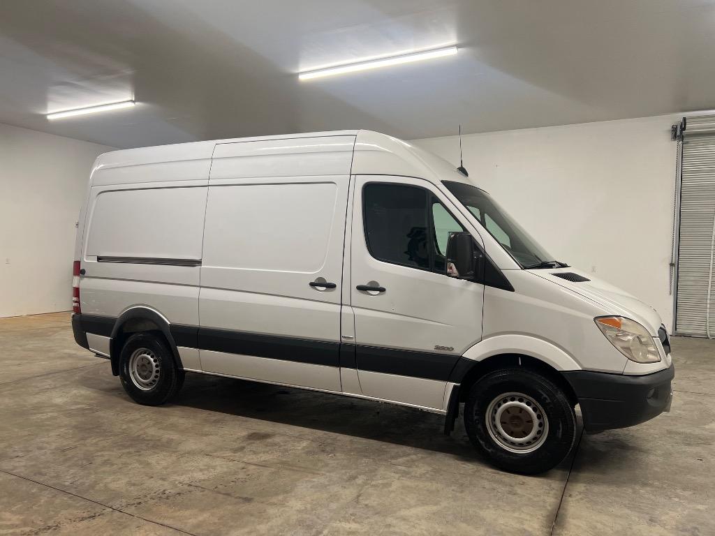 2013 Mercedes-Benz 500 - $13,950