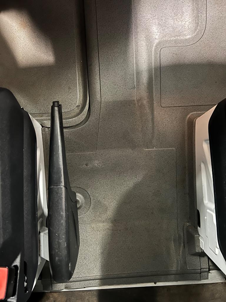 2013 Mercedes-Benz 500 - $13,950