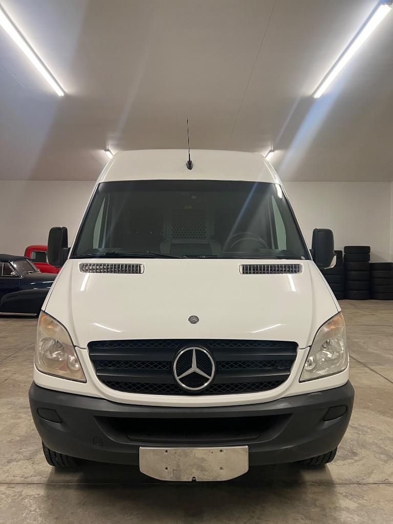 2013 Mercedes-Benz 500 - $13,950