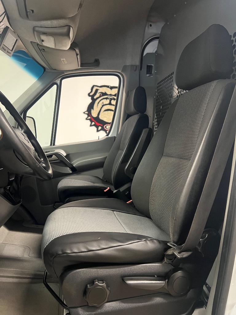 2013 Mercedes-Benz 500 - $13,950