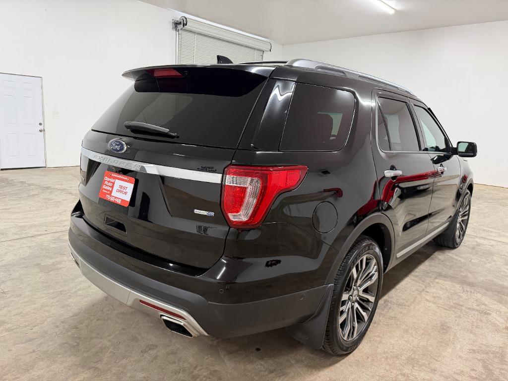 2017 Ford Explorer - $19,950