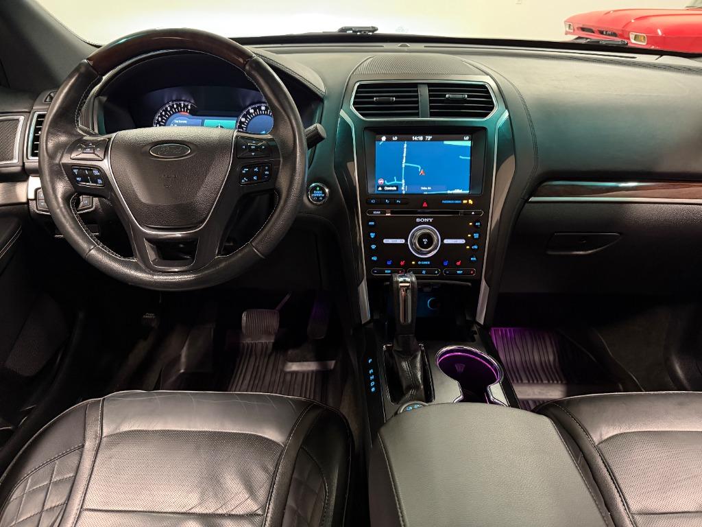 2017 Ford Explorer - $19,950