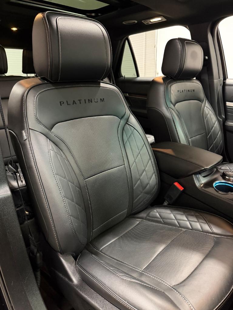 2017 Ford Explorer - $19,950