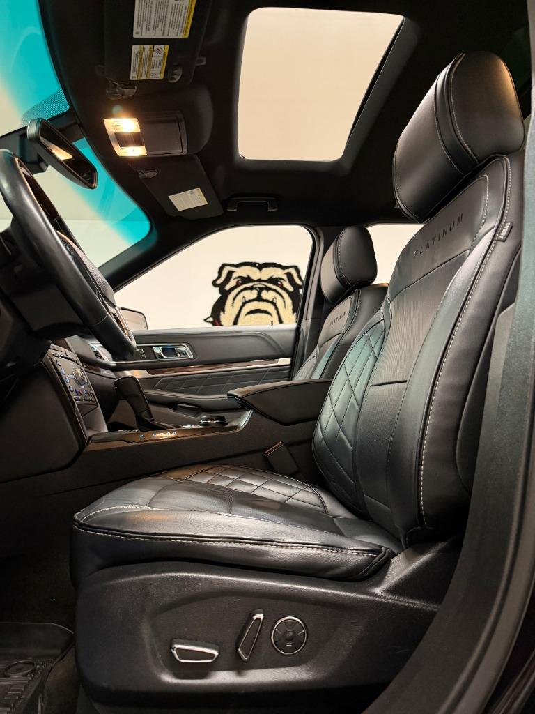 2017 Ford Explorer - $19,950