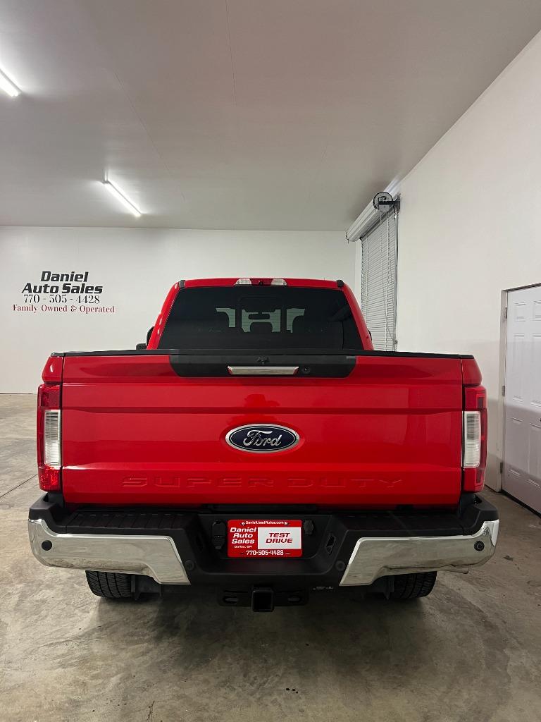 2019 Ford  Lariat photo