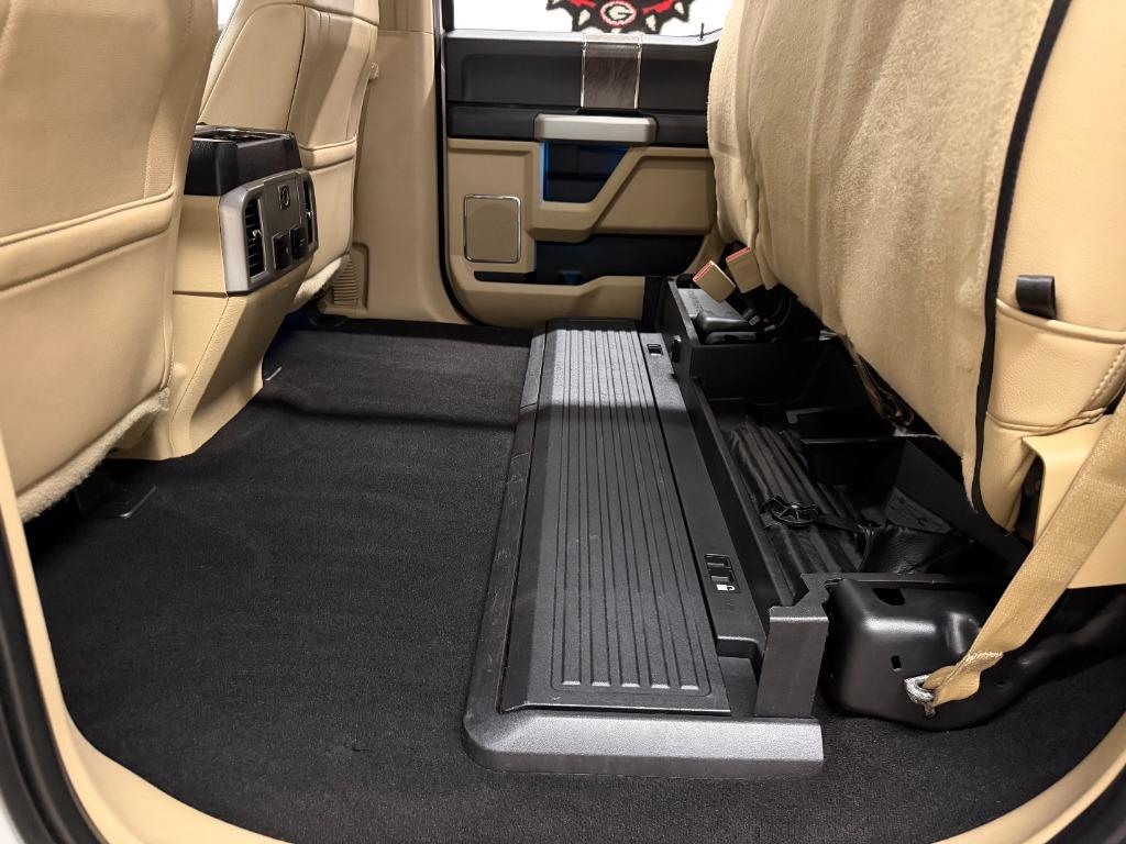 2019 Ford F-250 - $36,950