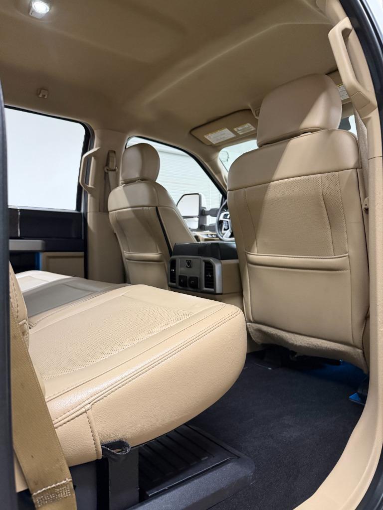 2019 Ford F-250 - $36,950