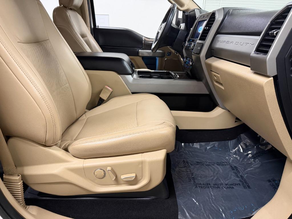 2019 Ford F-250 - $36,950