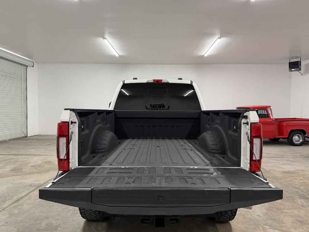 2022 Ford F-350 - $60,950