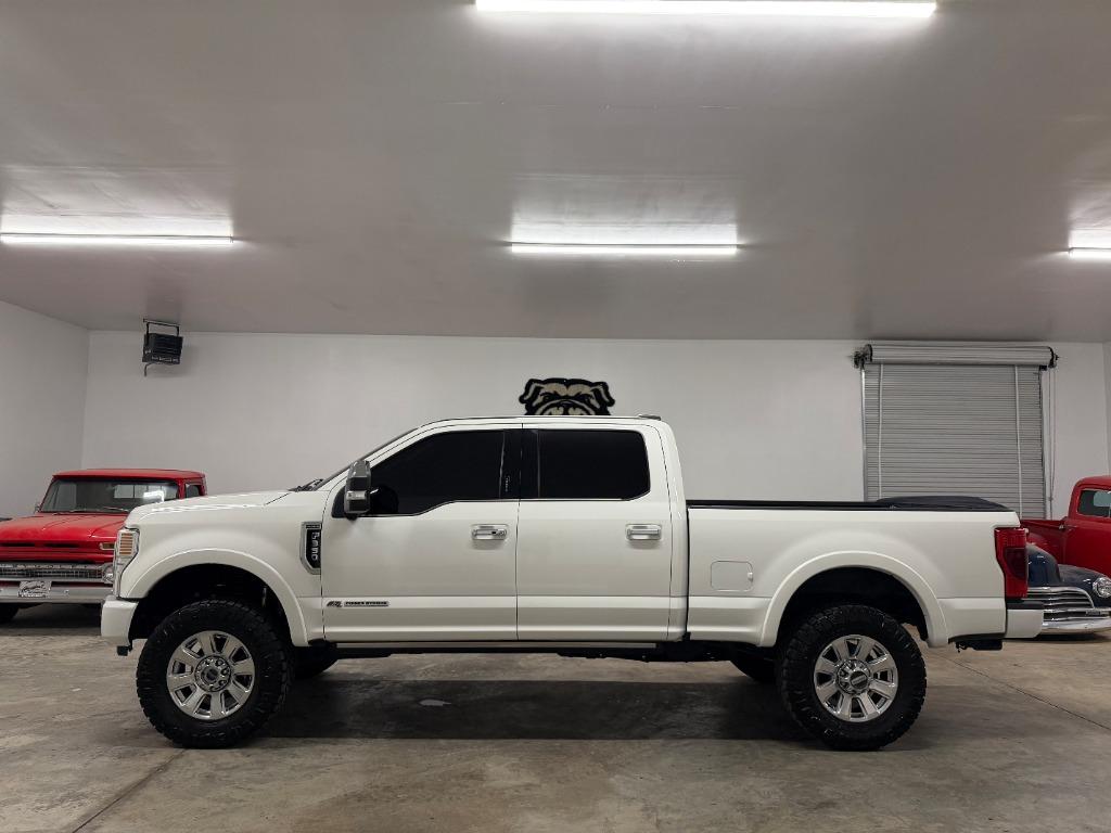 2022 Ford F-350 - $60,950