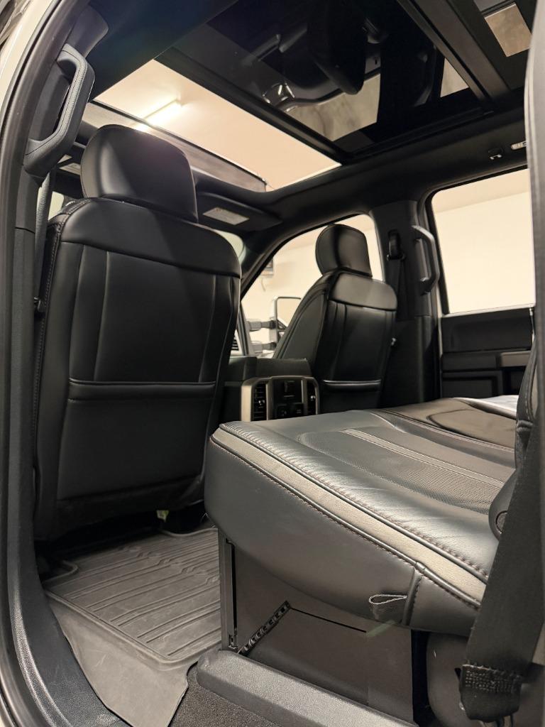2022 Ford F-350 - $60,950